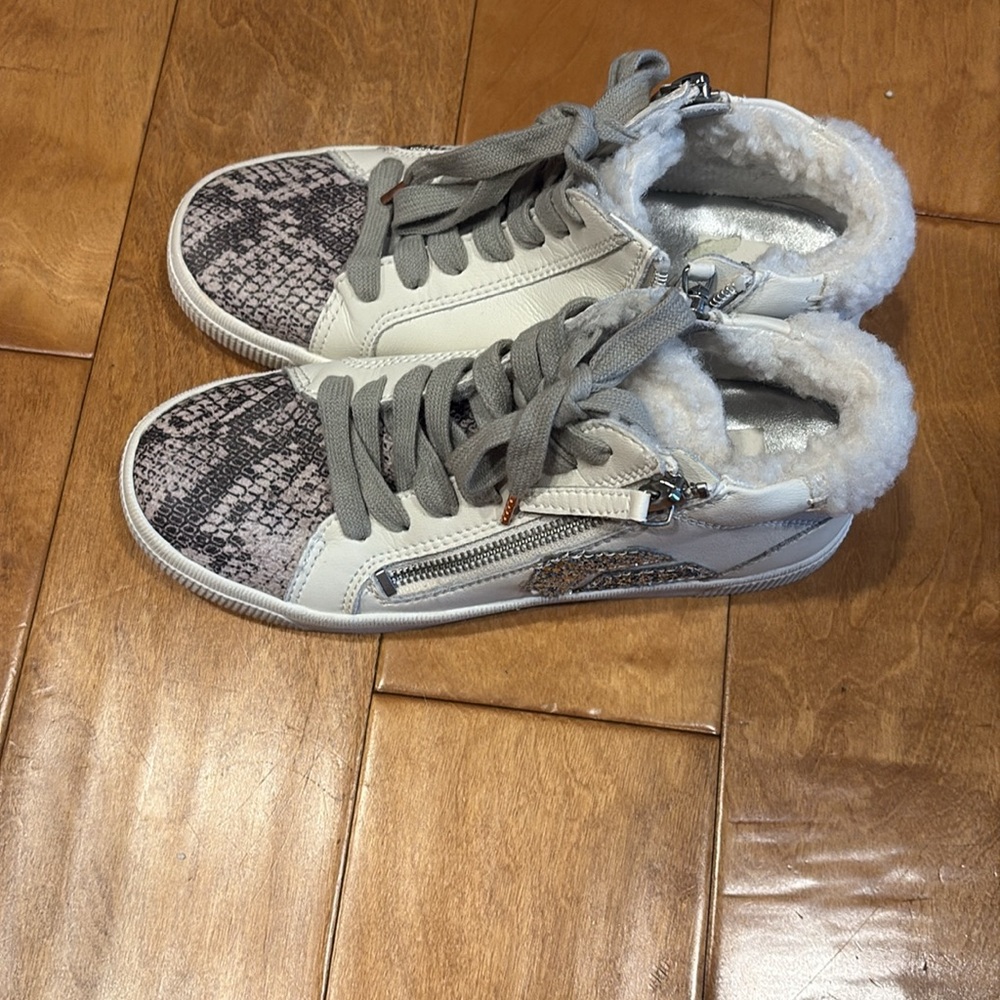 Dolce Vita high top sneakers - Picture 3 of 9